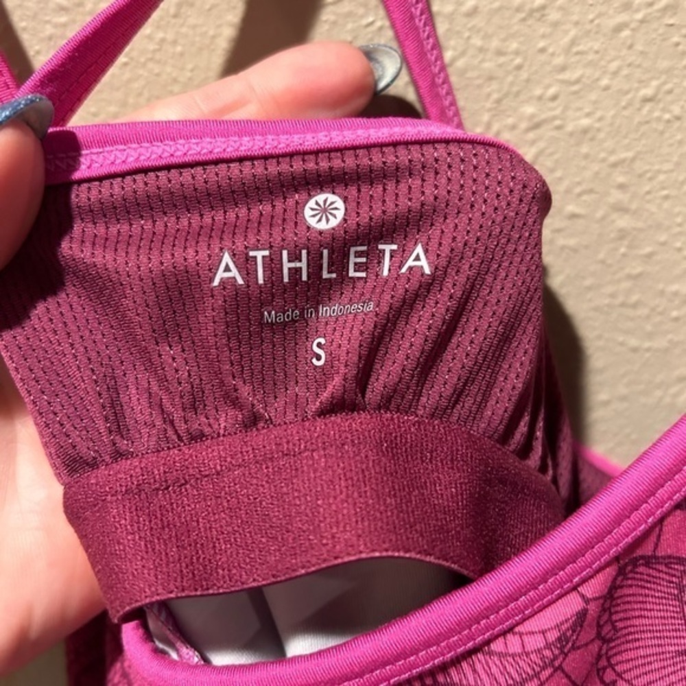 Athleta Ombré‎ Tank - Picture 5 of 6
